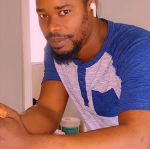 Meet your Posher, Johnflor